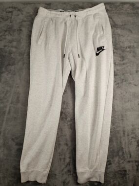 Nike Men's Sweat Heather Light Gray Joggers Pants Size Large